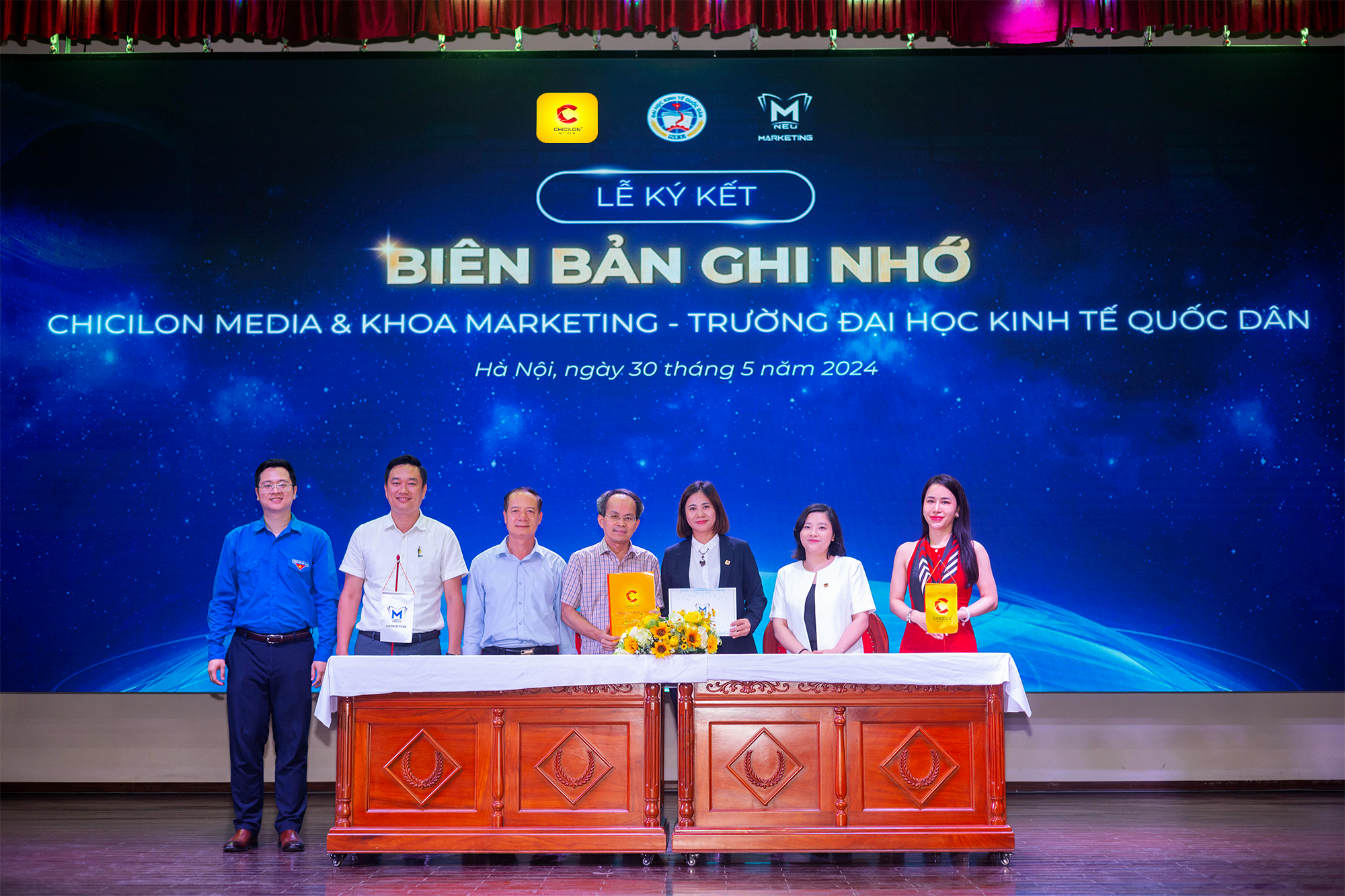 Chicilon Media and the Marketing Faculty’s leaders signing the Memorandum of Understanding